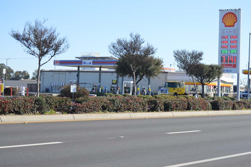 Photo of Ramos Oil’s Dixon Cardlock Fueling location at 1900N. First Street